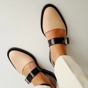 Inch2 Closed Toe Nude Sandals - Brand New in Box